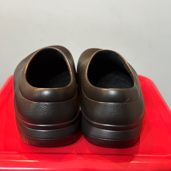 CROCS Black Dual Comfort Slip-Ons - Picture 6 of 7